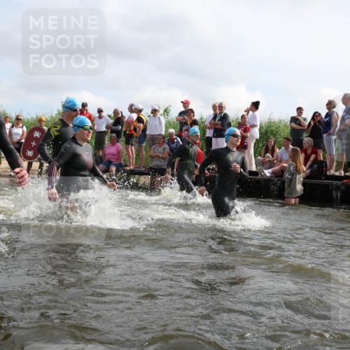 21.06.2026 - Viking Triathlon Michael Strokosch http://msf.ph/oto/9821337 21.06.2026 10:05:57 Schwimmen 78, 91, 93, 156, 160, 183, 193, 259, 261, 282, 443, 498, 505, 563, 567 meine-sportfotos.de