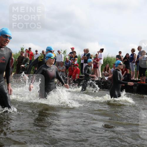 21.06.2026 - Viking Triathlon Michael Strokosch http://msf.ph/oto/9821338 21.06.2026 10:05:57 Schwimmen 78, 91, 93, 156, 160, 183, 193, 259, 261, 282, 443, 498, 505, 563, 567 meine-sportfotos.de