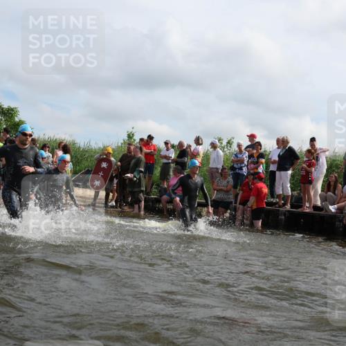 21.06.2026 - Viking Triathlon Michael Strokosch http://msf.ph/oto/9821371 21.06.2026 10:06:11 Schwimmen 41, 147, 153, 162, 173, 185, 190, 248, 273, 368, 378, 405, 479, 541, 550 meine-sportfotos.de