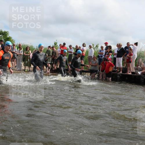 21.06.2026 - Viking Triathlon Michael Strokosch http://msf.ph/oto/9821403 21.06.2026 10:06:30 Schwimmen 56, 72, 85, 151, 177, 188, 212, 415, 445, 489, 522, 539, 577, 616, 619 meine-sportfotos.de