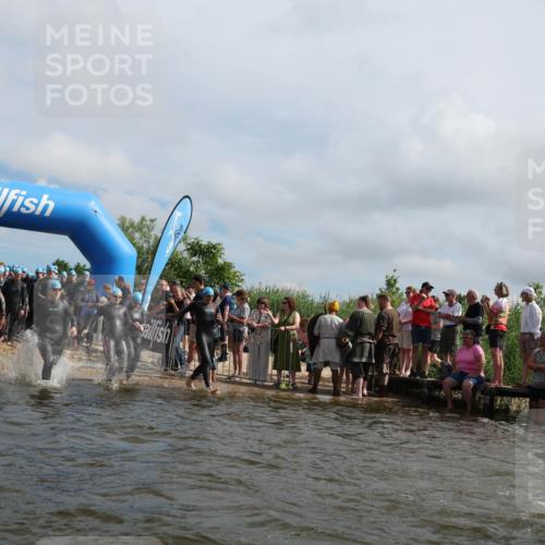 21.06.2026 - Viking Triathlon Michael Strokosch http://msf.ph/oto/9821415 21.06.2026 10:06:38 Schwimmen 56, 138, 151, 177, 188, 206, 260, 321, 326, 429, 444, 445, 616, 619 meine-sportfotos.de