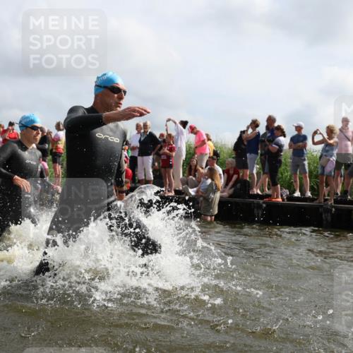 21.06.2026 - Viking Triathlon Michael Strokosch http://msf.ph/oto/9821425 21.06.2026 10:06:42 Schwimmen 138, 151, 177, 206, 260, 321, 326, 429, 444, 445, 616, 618, 619, 638, 641 meine-sportfotos.de