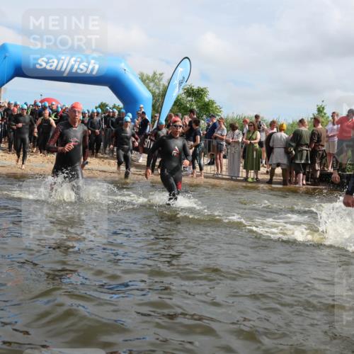 21.06.2026 - Viking Triathlon Michael Strokosch http://msf.ph/oto/9821430 21.06.2026 10:06:47 Schwimmen 138, 166, 206, 245, 260, 310, 321, 326, 429, 444, 464, 495, 618, 638, 641 meine-sportfotos.de