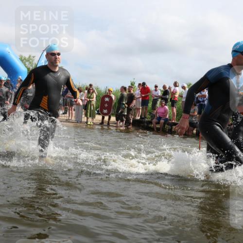 21.06.2026 - Viking Triathlon Michael Strokosch http://msf.ph/oto/9821458 21.06.2026 10:07:04 Schwimmen 37, 60, 69, 94, 123, 135, 289, 307, 314, 329, 345, 369, 470, 523, 555 meine-sportfotos.de