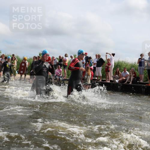 21.06.2026 - Viking Triathlon Michael Strokosch http://msf.ph/oto/9821462 21.06.2026 10:07:06 Schwimmen 37, 60, 69, 94, 123, 135, 289, 307, 314, 329, 345, 369, 470, 523, 555 meine-sportfotos.de