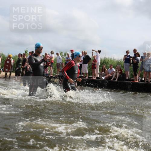21.06.2026 - Viking Triathlon Michael Strokosch http://msf.ph/oto/9821463 21.06.2026 10:07:06 Schwimmen 37, 60, 69, 94, 123, 135, 289, 307, 314, 329, 345, 369, 470, 523, 555 meine-sportfotos.de