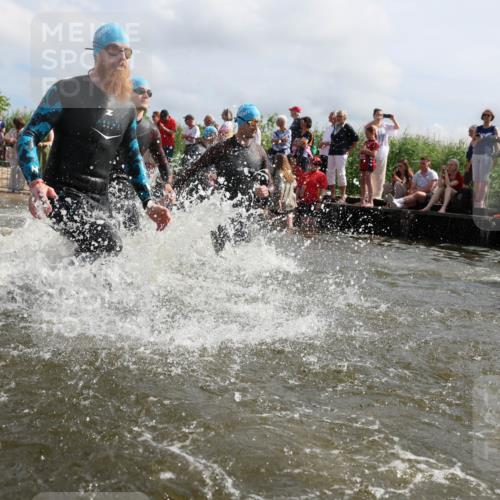 21.06.2026 - Viking Triathlon Michael Strokosch http://msf.ph/oto/9821496 21.06.2026 10:07:21 Schwimmen 76, 115, 116, 158, 163, 209, 390, 401, 403, 469, 483, 510, 574, 624, 662 meine-sportfotos.de