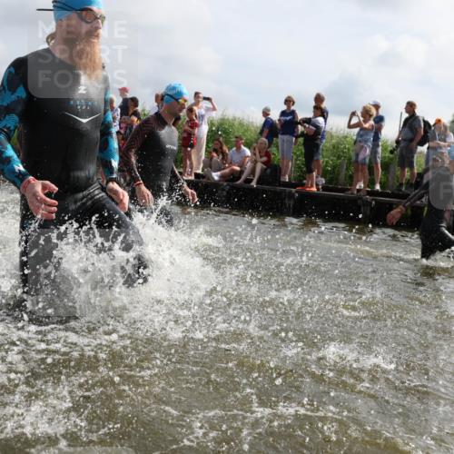 21.06.2026 - Viking Triathlon Michael Strokosch http://msf.ph/oto/9821498 21.06.2026 10:07:22 Schwimmen 76, 115, 116, 158, 163, 209, 390, 401, 403, 469, 483, 510, 574, 624, 662 meine-sportfotos.de