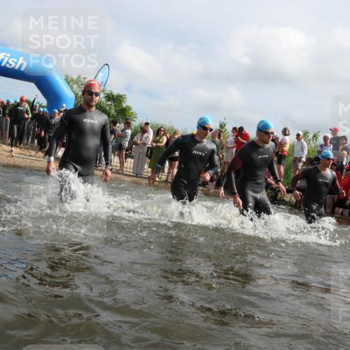 21.06.2026 - Viking Triathlon Michael Strokosch http://msf.ph/oto/9821505 21.06.2026 10:07:28 Schwimmen 76, 107, 115, 158, 163, 209, 253, 401, 403, 469, 510, 540, 605, 624, 659 meine-sportfotos.de