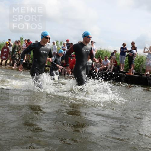21.06.2026 - Viking Triathlon Michael Strokosch http://msf.ph/oto/9821508 21.06.2026 10:07:29 Schwimmen 24, 76, 107, 115, 158, 209, 253, 258, 306, 346, 403, 510, 540, 605, 624, 628, 659 meine-sportfotos.de