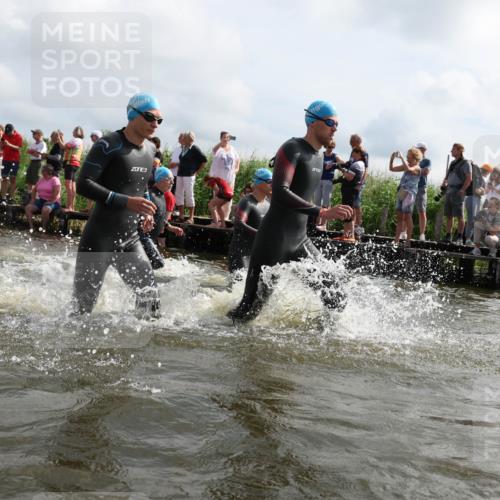 21.06.2026 - Viking Triathlon Michael Strokosch http://msf.ph/oto/9821510 21.06.2026 10:07:29 Schwimmen 24, 76, 107, 115, 158, 209, 253, 258, 306, 346, 403, 510, 540, 605, 624, 628, 659 meine-sportfotos.de