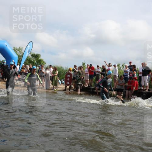 21.06.2026 - Viking Triathlon Michael Strokosch http://msf.ph/oto/9821526 21.06.2026 10:07:41 Schwimmen 24, 36, 66, 81, 164, 258, 275, 306, 313, 346, 363, 366, 374, 448, 628 meine-sportfotos.de