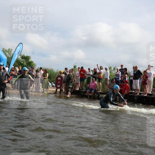 21.06.2026 - Viking Triathlon Michael Strokosch http://msf.ph/oto/9821527 21.06.2026 10:07:41 Schwimmen 24, 36, 66, 81, 164, 258, 275, 306, 313, 346, 363, 366, 374, 448, 628 meine-sportfotos.de