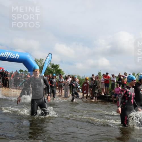 21.06.2026 - Viking Triathlon Michael Strokosch http://msf.ph/oto/9821546 21.06.2026 10:07:49 Schwimmen 36, 81, 97, 124, 217, 295, 298, 363, 374, 388, 413, 448, 494, 622, 630 meine-sportfotos.de