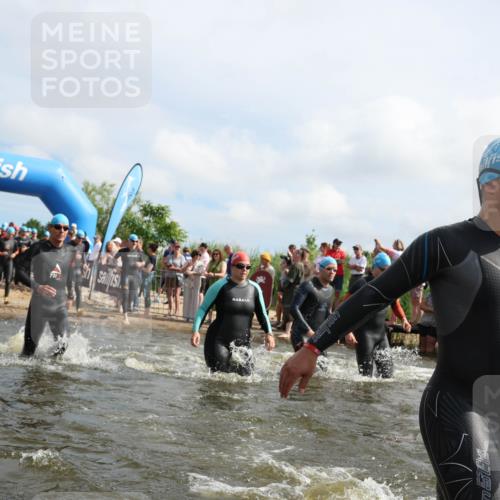 21.06.2026 - Viking Triathlon Michael Strokosch http://msf.ph/oto/9821551 21.06.2026 10:07:53 Schwimmen 36, 81, 97, 124, 217, 257, 295, 298, 363, 374, 388, 413, 448, 494, 622, 630 meine-sportfotos.de