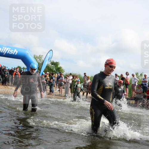 21.06.2026 - Viking Triathlon Michael Strokosch http://msf.ph/oto/9821580 21.06.2026 10:08:05 Schwimmen 57, 59, 71, 172, 178, 182, 257, 382, 424, 427, 433, 534, 607, 635, 642 meine-sportfotos.de