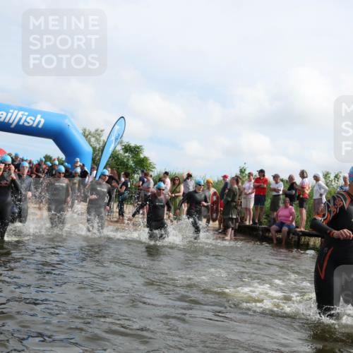 21.06.2026 - Viking Triathlon Michael Strokosch http://msf.ph/oto/9821601 21.06.2026 10:08:16 Schwimmen 59, 101, 172, 223, 250, 283, 335, 382, 416, 421, 433, 434, 463, 564, 642 meine-sportfotos.de