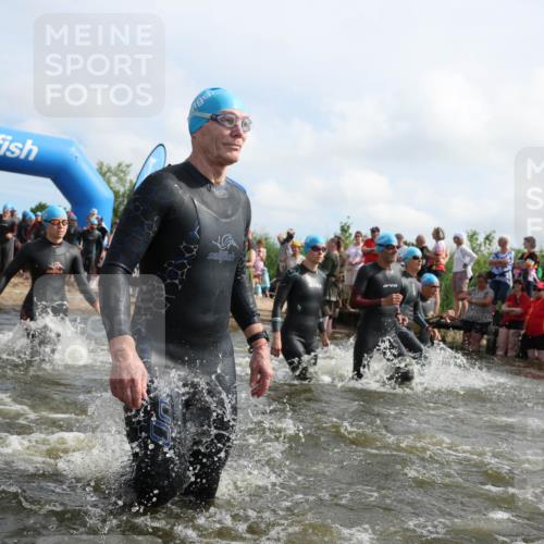 21.06.2026 - Viking Triathlon Michael Strokosch http://msf.ph/oto/9821610 21.06.2026 10:08:22 Schwimmen 101, 133, 192, 222, 223, 250, 283, 335, 354, 375, 416, 421, 434, 463, 564 meine-sportfotos.de
