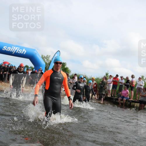 21.06.2026 - Viking Triathlon Michael Strokosch http://msf.ph/oto/9821622 21.06.2026 10:08:32 Schwimmen 48, 133, 168, 192, 207, 222, 254, 317, 322, 354, 375, 376, 571, 613, 629 meine-sportfotos.de