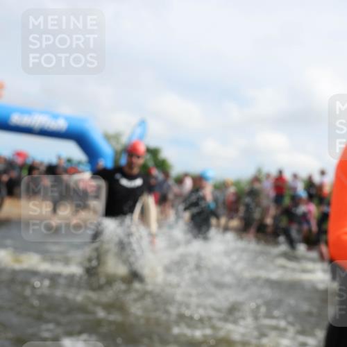 21.06.2026 - Viking Triathlon Michael Strokosch http://msf.ph/oto/9821626 21.06.2026 10:08:34 Schwimmen 48, 75, 168, 203, 207, 254, 317, 322, 324, 376, 549, 571, 613, 629 meine-sportfotos.de
