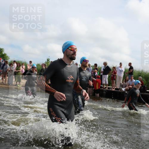 21.06.2026 - Viking Triathlon Michael Strokosch http://msf.ph/oto/9821647 21.06.2026 10:08:43 Schwimmen 75, 92, 105, 203, 207, 254, 322, 324, 365, 376, 409, 476, 549, 629, 661 meine-sportfotos.de