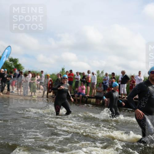 21.06.2026 - Viking Triathlon Michael Strokosch http://msf.ph/oto/9821649 21.06.2026 10:08:44 Schwimmen 75, 92, 105, 196, 203, 207, 224, 254, 272, 322, 324, 365, 389, 409, 476, 549, 629, 661 meine-sportfotos.de