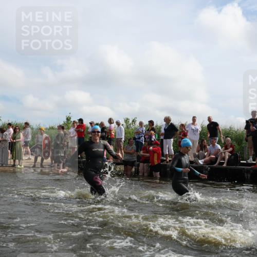 21.06.2026 - Viking Triathlon Michael Strokosch http://msf.ph/oto/9821651 21.06.2026 10:08:44 Schwimmen 75, 92, 105, 196, 203, 207, 224, 254, 272, 322, 324, 365, 389, 409, 476, 549, 629, 661 meine-sportfotos.de