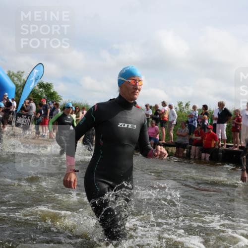 21.06.2026 - Viking Triathlon Michael Strokosch http://msf.ph/oto/9821664 21.06.2026 10:08:50 Schwimmen 40, 105, 139, 181, 196, 224, 237, 272, 344, 365, 389, 409, 476, 566, 661 meine-sportfotos.de