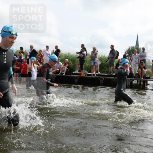 21.06.2026 - Viking Triathlon Michael Strokosch http://msf.ph/oto/9821674 21.06.2026 10:08:55 Schwimmen 40, 106, 139, 181, 196, 224, 237, 252, 272, 344, 362, 389, 509, 566 meine-sportfotos.de