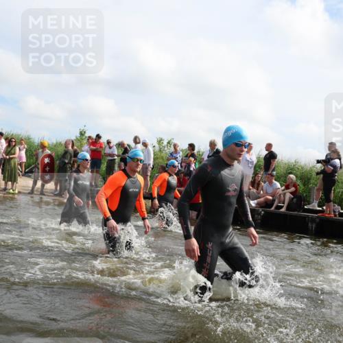 21.06.2026 - Viking Triathlon Michael Strokosch http://msf.ph/oto/9821683 21.06.2026 10:08:59 Schwimmen 40, 70, 77, 106, 139, 181, 237, 252, 344, 362, 509, 542, 566, 652 meine-sportfotos.de