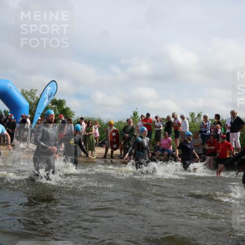 21.06.2026 - Viking Triathlon Michael Strokosch http://msf.ph/oto/9821689 21.06.2026 10:09:01 Schwimmen 40, 70, 77, 106, 139, 181, 237, 252, 344, 362, 509, 542, 631, 652 meine-sportfotos.de