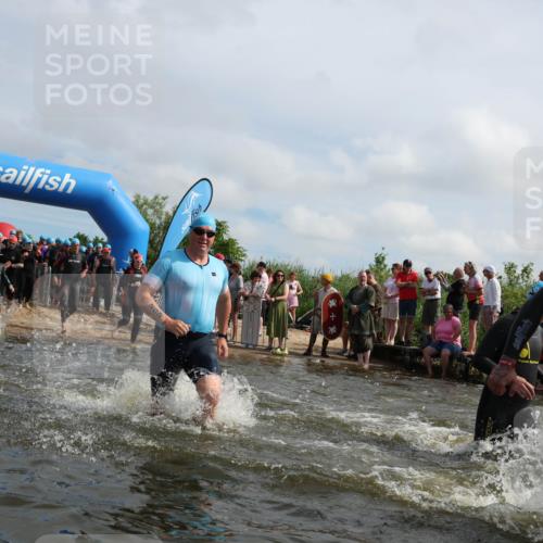 21.06.2026 - Viking Triathlon Michael Strokosch http://msf.ph/oto/9821696 21.06.2026 10:09:03 Schwimmen 40, 70, 77, 106, 139, 181, 237, 252, 344, 362, 509, 542, 631, 652 meine-sportfotos.de