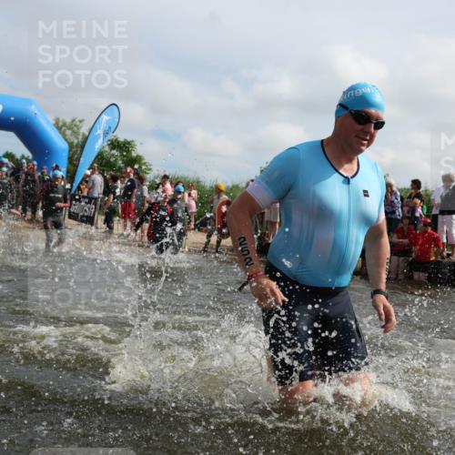 21.06.2026 - Viking Triathlon Michael Strokosch http://msf.ph/oto/9821702 21.06.2026 10:09:05 Schwimmen 70, 77, 106, 155, 252, 347, 362, 431, 502, 509, 542, 631, 639, 652 meine-sportfotos.de