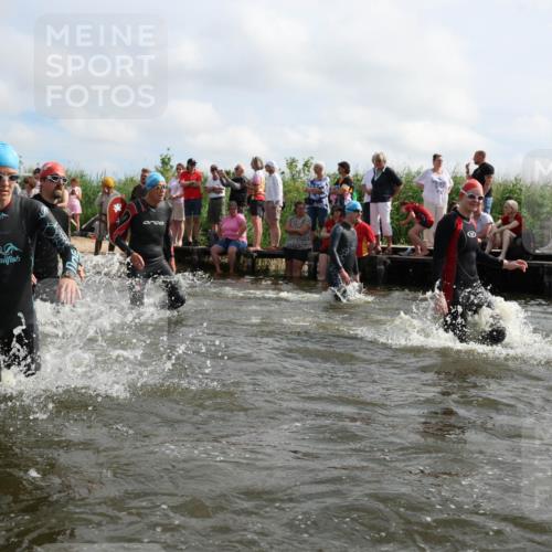 21.06.2026 - Viking Triathlon Michael Strokosch http://msf.ph/oto/9821708 21.06.2026 10:09:09 Schwimmen 70, 77, 127, 155, 347, 385, 431, 502, 529, 542, 631, 639, 652, 670 meine-sportfotos.de