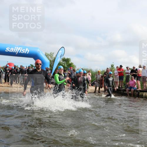 21.06.2026 - Viking Triathlon Michael Strokosch http://msf.ph/oto/9821729 21.06.2026 10:09:17 Schwimmen 127, 141, 155, 347, 385, 431, 502, 504, 529, 532, 538, 561, 639, 646, 670 meine-sportfotos.de