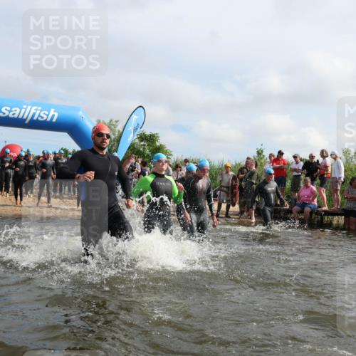 21.06.2026 - Viking Triathlon Michael Strokosch http://msf.ph/oto/9821730 21.06.2026 10:09:17 Schwimmen 127, 141, 155, 347, 385, 431, 502, 504, 529, 532, 538, 561, 639, 646, 670 meine-sportfotos.de