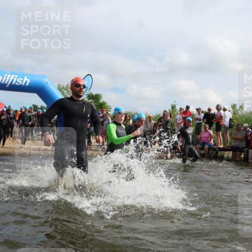 21.06.2026 - Viking Triathlon Michael Strokosch http://msf.ph/oto/9821731 21.06.2026 10:09:18 Schwimmen 127, 141, 155, 347, 385, 431, 502, 504, 529, 532, 538, 561, 639, 646, 670 meine-sportfotos.de