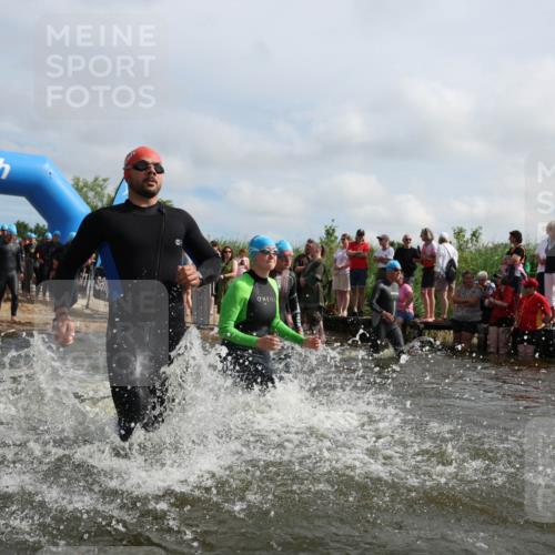 21.06.2026 - Viking Triathlon Michael Strokosch http://msf.ph/oto/9821732 21.06.2026 10:09:18 Schwimmen 127, 141, 155, 347, 385, 431, 502, 504, 529, 532, 538, 561, 639, 646, 670 meine-sportfotos.de