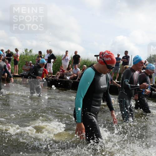 21.06.2026 - Viking Triathlon Michael Strokosch http://msf.ph/oto/9821747 21.06.2026 10:09:24 Schwimmen 52, 61, 141, 309, 439, 504, 512, 532, 538, 561, 646 meine-sportfotos.de