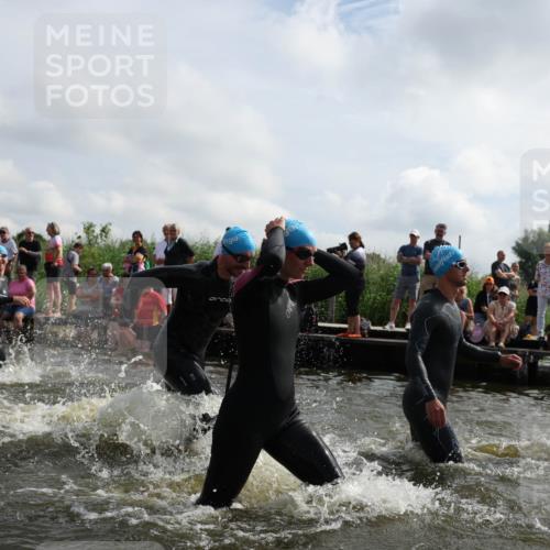 21.06.2026 - Viking Triathlon Michael Strokosch http://msf.ph/oto/9821752 21.06.2026 10:09:27 Schwimmen 52, 61, 141, 174, 305, 309, 357, 417, 439, 512, 532, 538, 557, 561, 646 meine-sportfotos.de