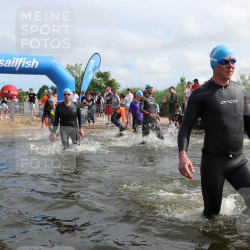 21.06.2026 - Viking Triathlon Michael Strokosch http://msf.ph/oto/9821778 21.06.2026 10:09:37 Schwimmen 39, 117, 174, 244, 264, 305, 357, 379, 417, 491, 515, 557 meine-sportfotos.de