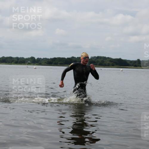 21.06.2026 - Viking Triathlon Michael Strokosch http://msf.ph/oto/9821830 21.06.2026 10:24:48 Schwimmen 9 meine-sportfotos.de