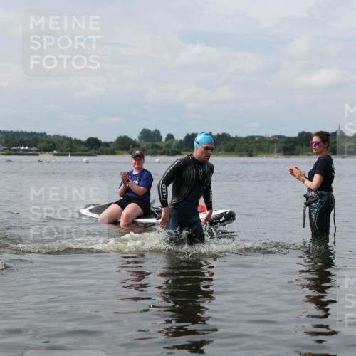 21.06.2026 - Viking Triathlon Michael Strokosch http://msf.ph/oto/9821854 21.06.2026 10:25:28 Schwimmen 1, 4, 10, 189 meine-sportfotos.de