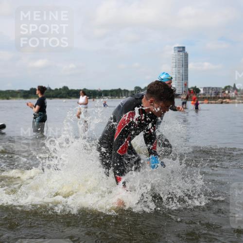 21.06.2026 - Viking Triathlon Michael Strokosch http://msf.ph/oto/9821862 21.06.2026 10:25:31 Schwimmen 1, 4, 10, 189 meine-sportfotos.de