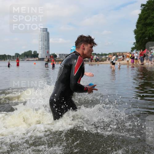 21.06.2026 - Viking Triathlon Michael Strokosch http://msf.ph/oto/9821864 21.06.2026 10:25:31 Schwimmen 1, 4, 10, 189 meine-sportfotos.de