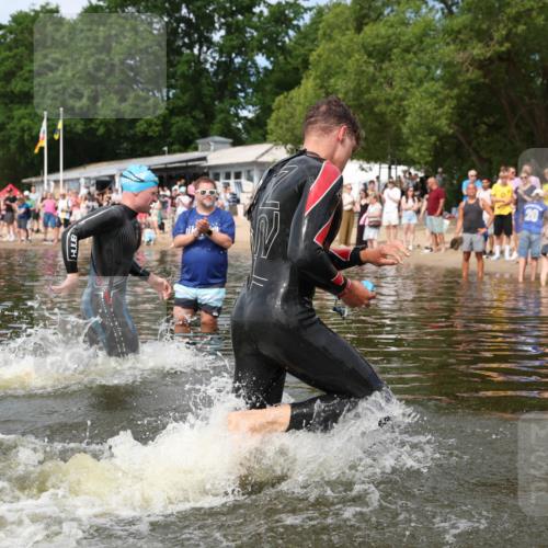 21.06.2026 - Viking Triathlon Michael Strokosch http://msf.ph/oto/9821868 21.06.2026 10:25:32 Schwimmen 1, 4, 10, 189 meine-sportfotos.de