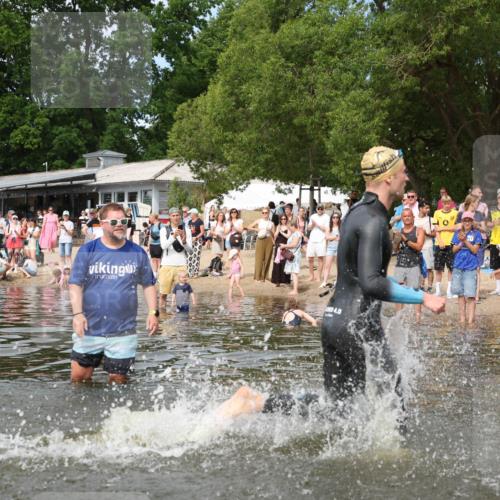 21.06.2026 - Viking Triathlon Michael Strokosch http://msf.ph/oto/9821904 21.06.2026 10:25:47 Schwimmen 8, 10 meine-sportfotos.de