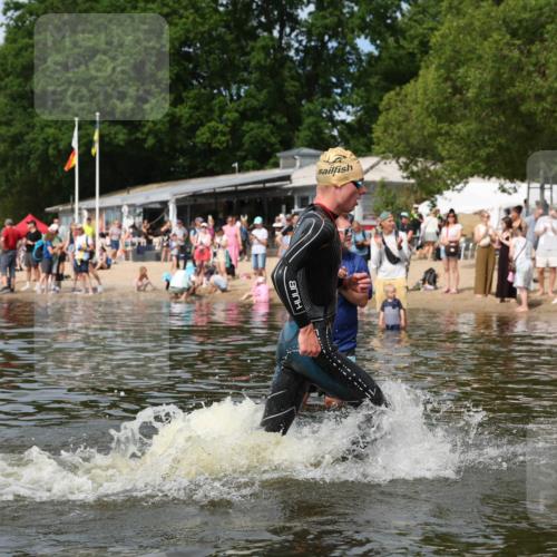 21.06.2026 - Viking Triathlon Michael Strokosch http://msf.ph/oto/9821919 21.06.2026 10:25:54 Schwimmen 8 meine-sportfotos.de