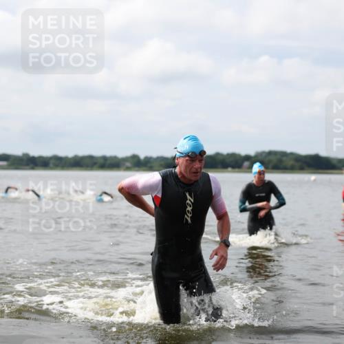 21.06.2026 - Viking Triathlon Michael Strokosch http://msf.ph/oto/9821978 21.06.2026 10:26:45 Schwimmen 25, 176, 334, 426, 453, 547 meine-sportfotos.de