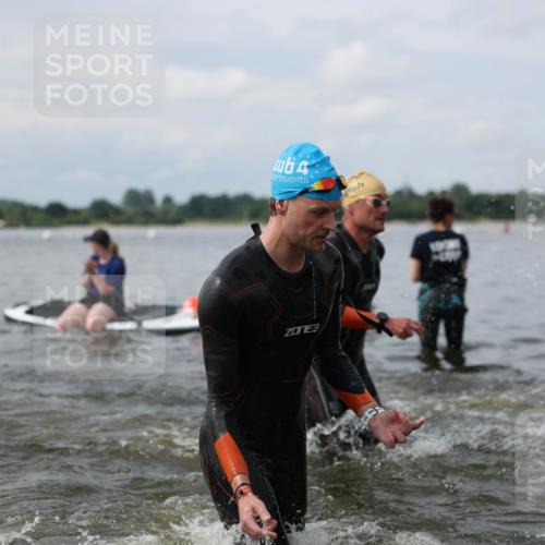 21.06.2026 - Viking Triathlon Michael Strokosch http://msf.ph/oto/9822031 21.06.2026 10:27:04 Schwimmen 7, 25, 176, 426, 547, 575 meine-sportfotos.de